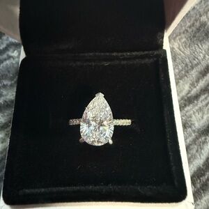 Stunning Silver Teardrop Ring